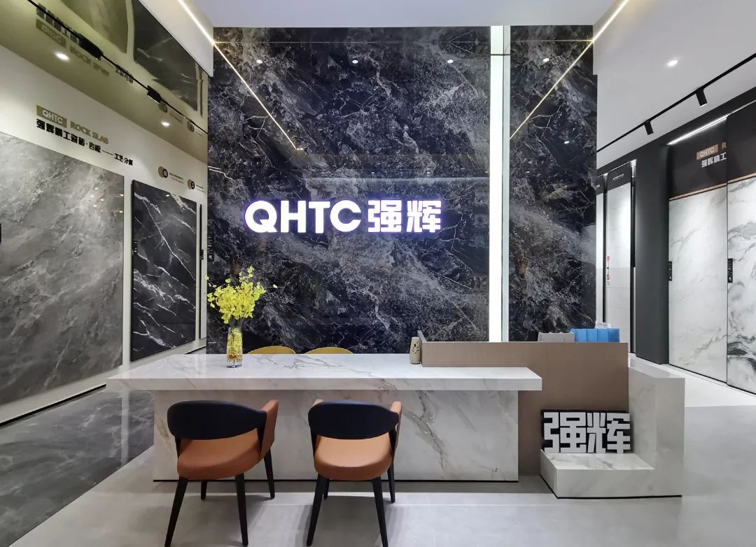 終端風(fēng)采 | 強(qiáng)輝淮南旗艦店，中性格調(diào)，以藝術(shù)裝點設(shè)計(圖4)