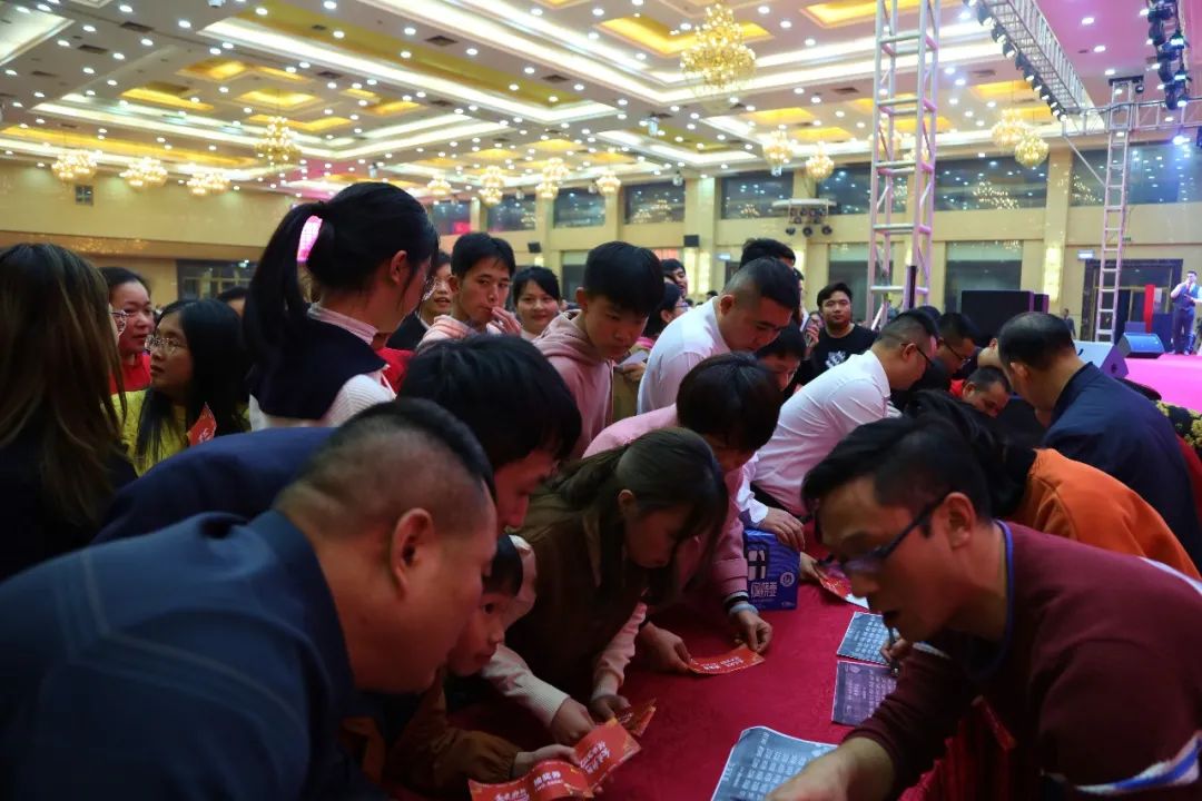 金虎迎新·領(lǐng)跑2022 | 集團年度總結(jié)會暨新年晚會完美落幕！(圖24)