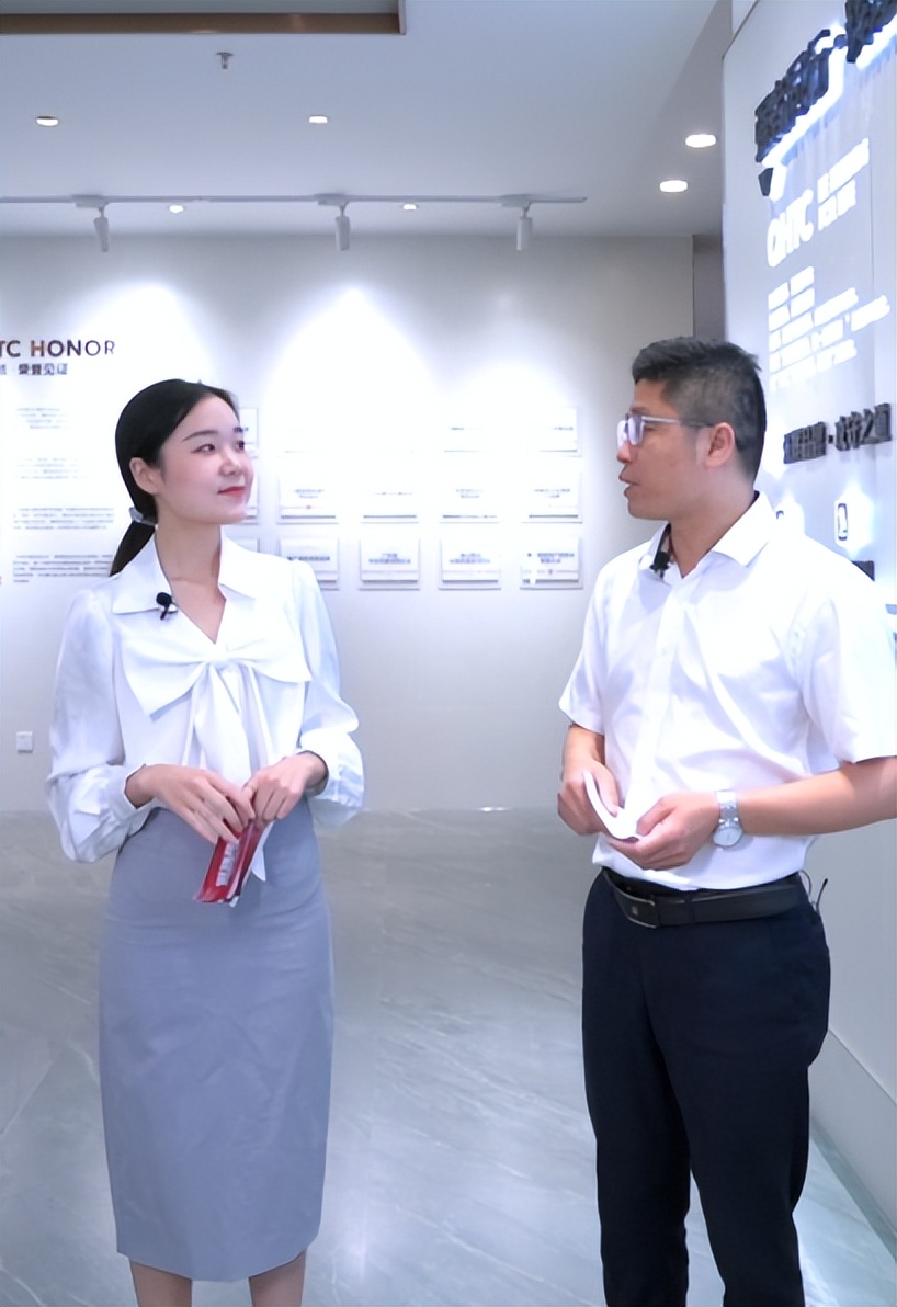 招商落幕！做強(qiáng)商，他們都選了強(qiáng)輝精工瓷磚！(圖3)
