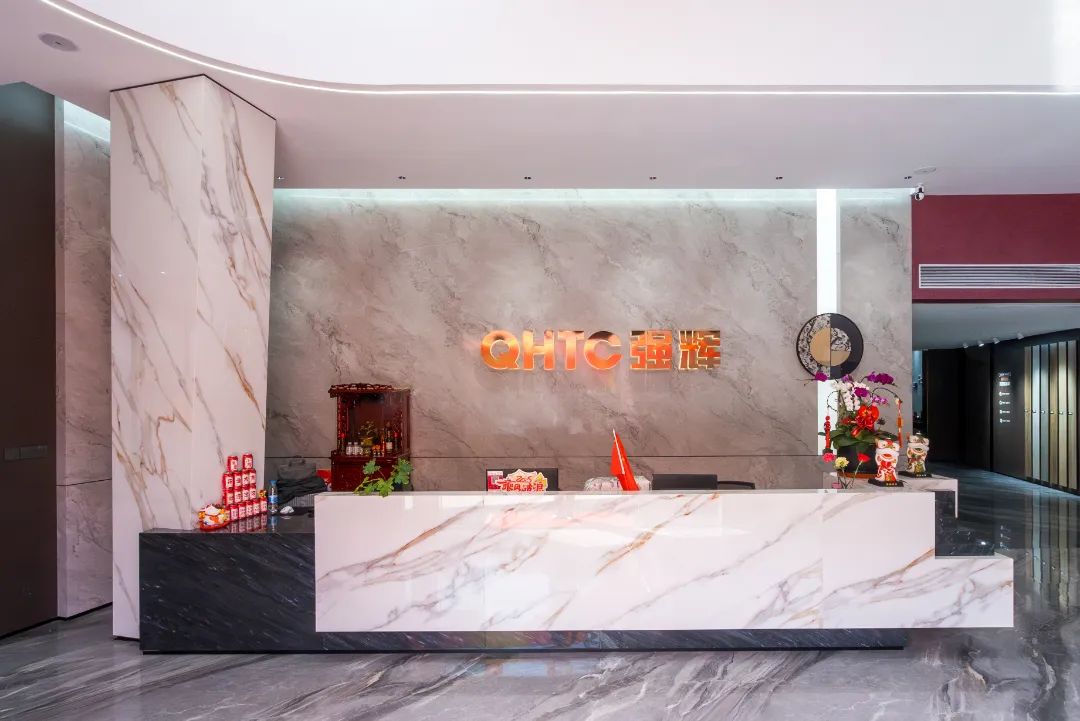 終端風采 | 強輝晉江旗艦店，品味質(zhì)感大師館，打卡美學新坐標(圖6)